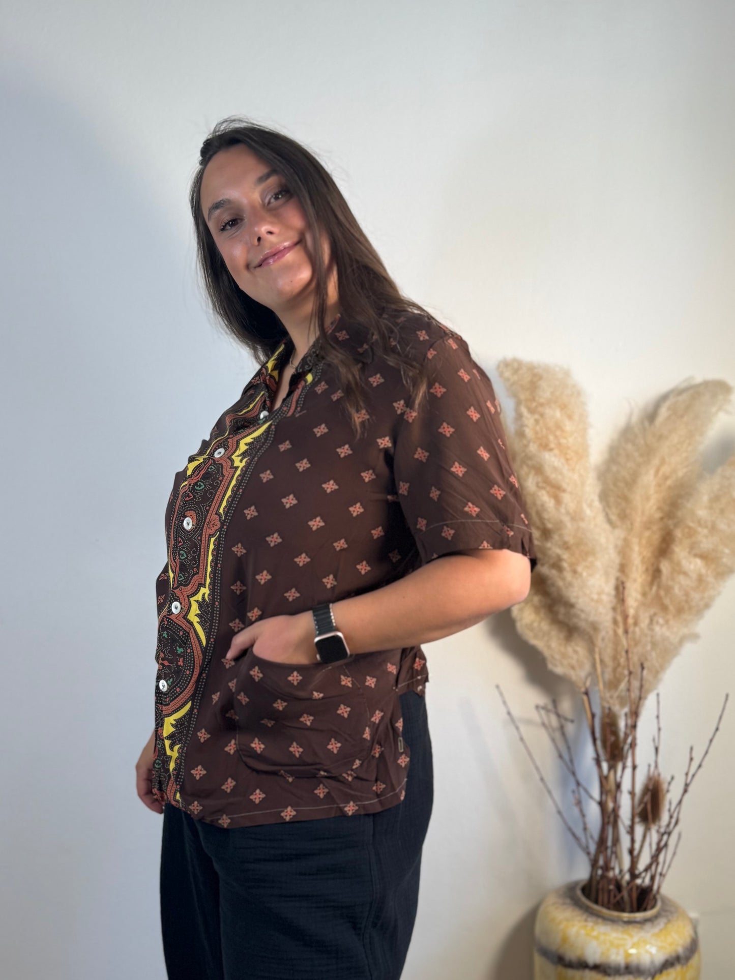 Kurzarmbluse mit Taschen