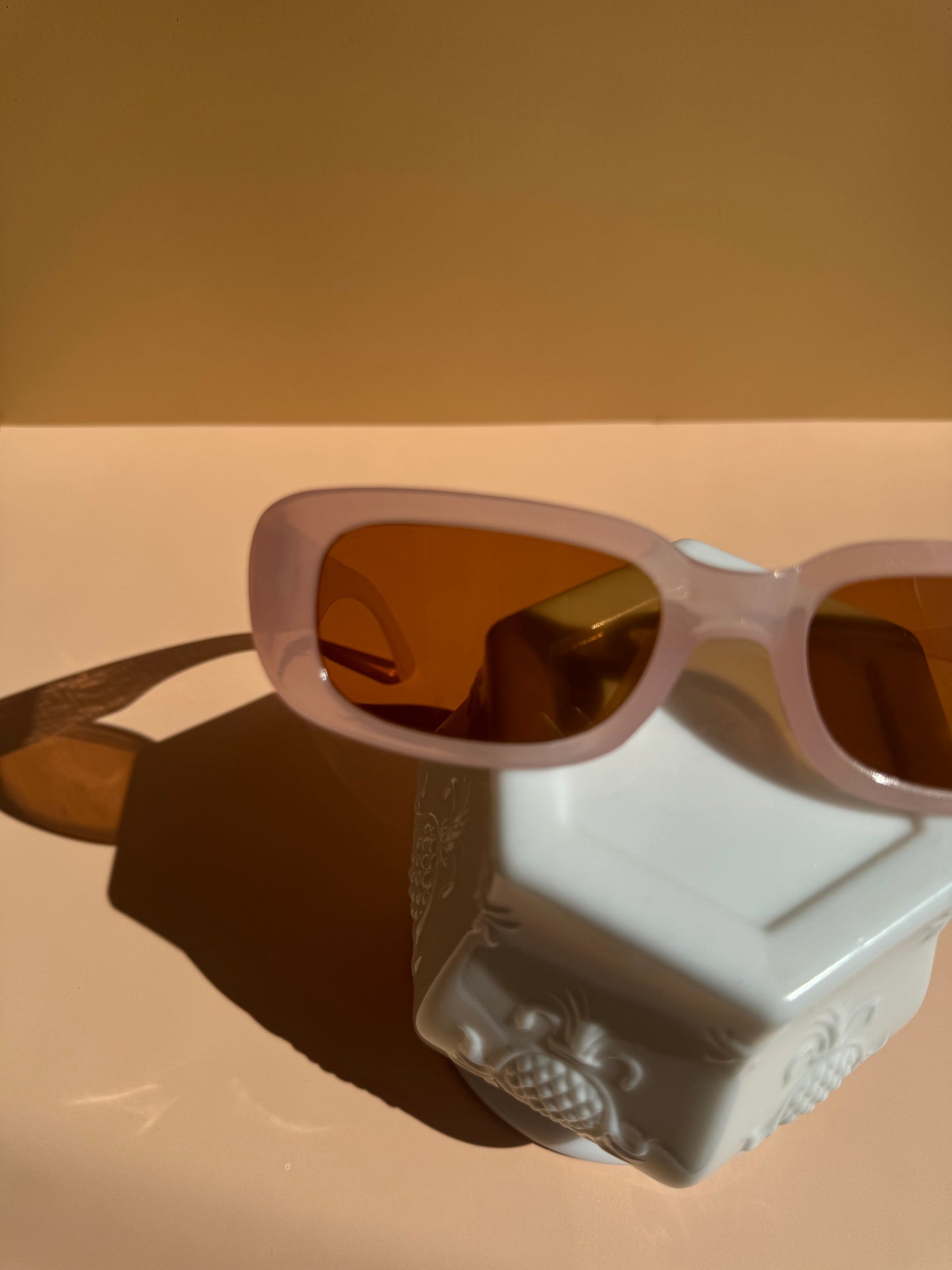 Ovale Sonnenbrille im Retro-Look