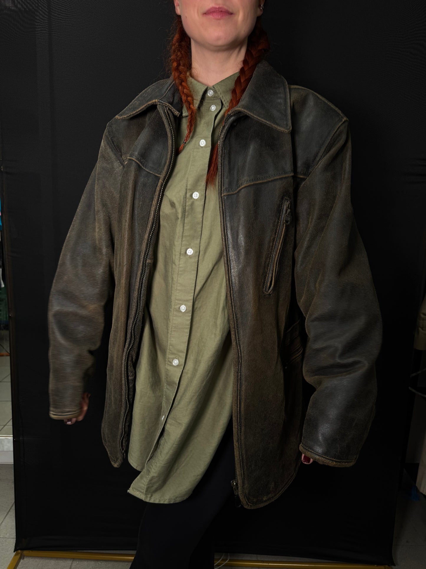 Schwere hochwertige Lederjacke