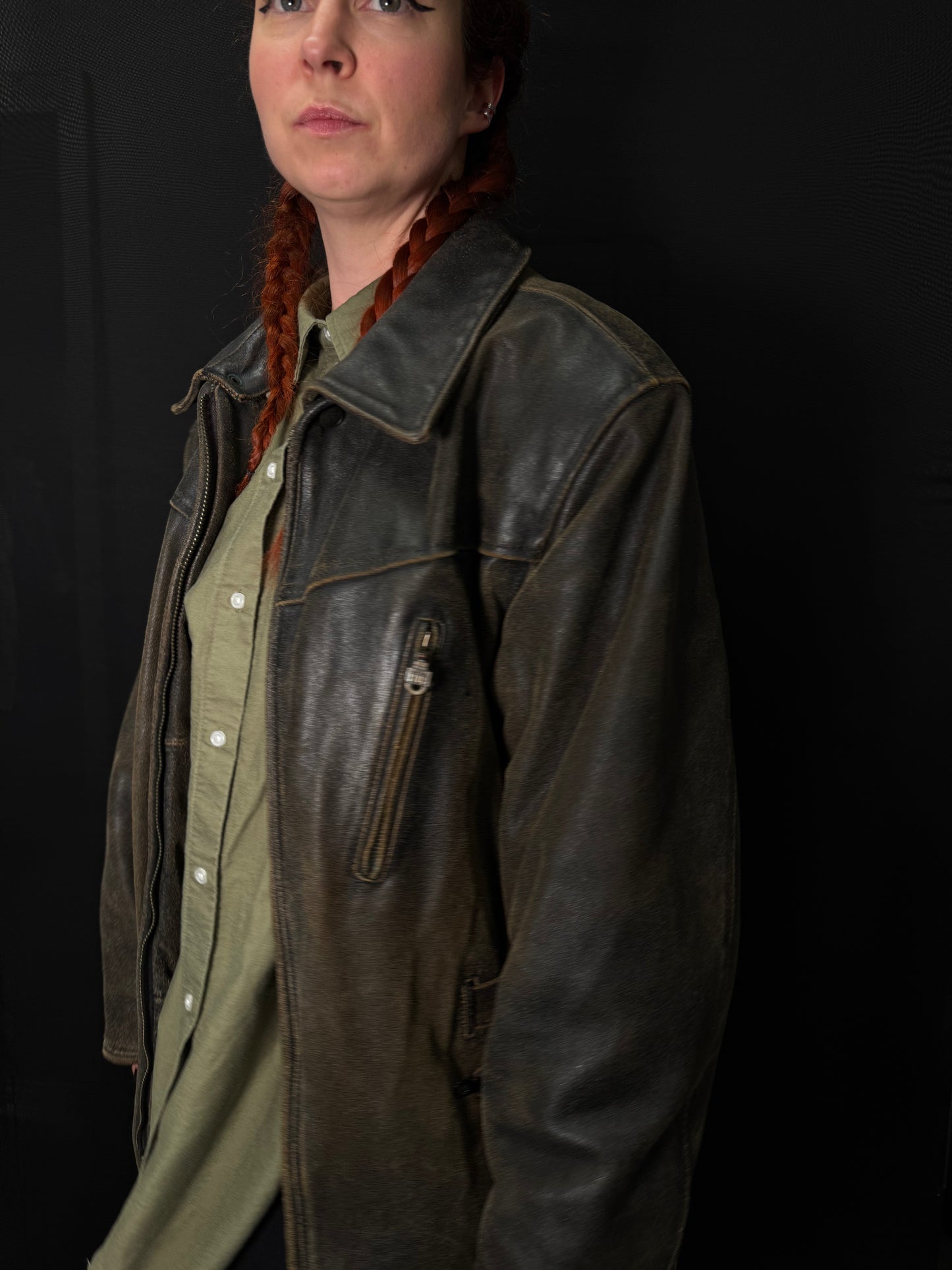 Schwere hochwertige Lederjacke